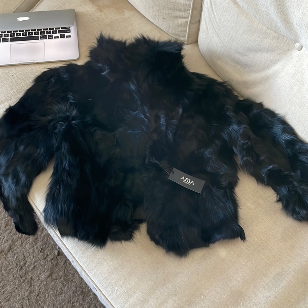 FOX fur coat - size small. Gorgeous black fur. Totally in style.